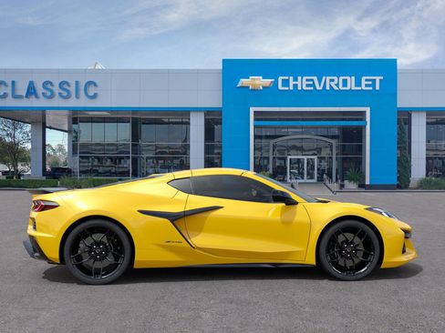 New 2025 Chevrolet Corvette Z06 image 5