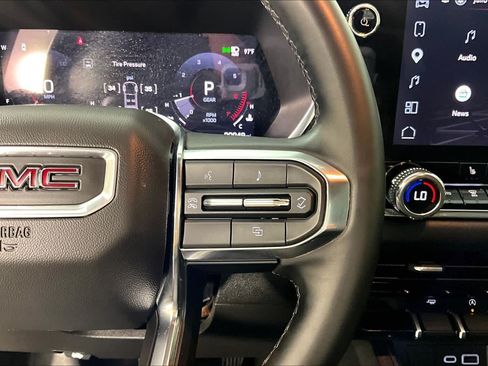 Used 2025 GMC Canyon Elevation w/ Convenience Package RWD image 23
