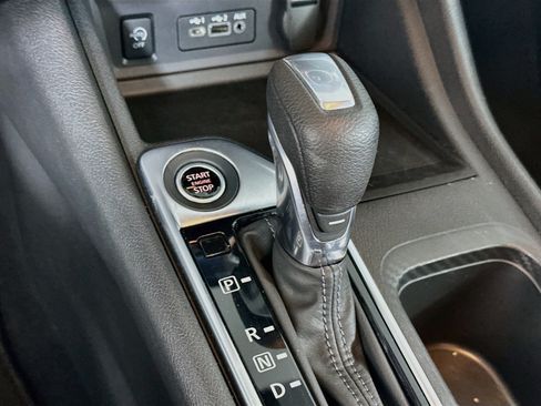 Used 2024 Nissan Sentra SV FWD image 24