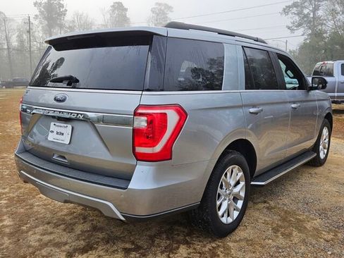 Used 2020 Ford Expedition XLT w/ Equipment Group 202A image 14