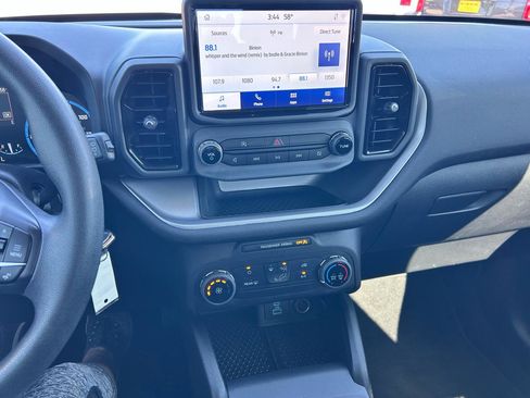 Used 2021 Ford Bronco Sport image 4