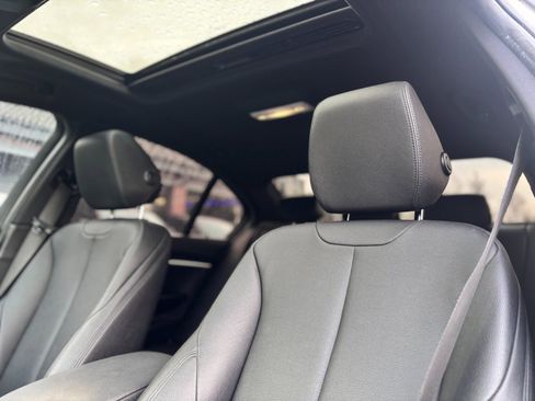 Used 2017 BMW 330i Sedan image 26