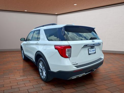 Used 2023 Ford Explorer XLT w/ Equipment Group 202A AWD/4WD image 6
