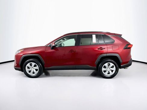 Used 2019 Toyota RAV4 LE FWD image 12