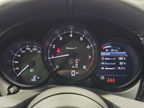 New 2026 Porsche Macan Turbo image 19