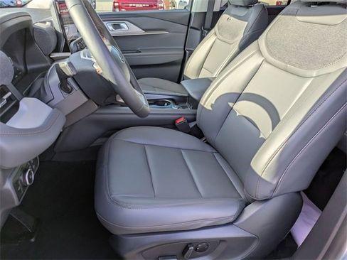 New 2026 Ford Explorer Active w/ Active Comfort Package image 13