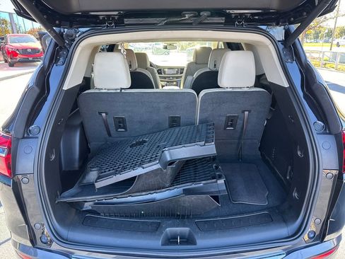 Used 2018 Buick Enclave Essence w/ Trailering Package image 29
