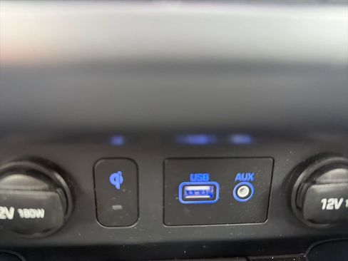 Used 2018 Hyundai Sonata Limited image 16