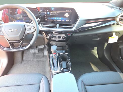 New 2026 Chevrolet Trax RS w/ Driver Confidence Package image 14