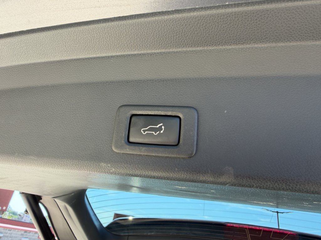 Used 2019 Subaru Ascent Limited AWD/4WD image 30