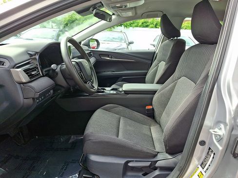Used 2025 Toyota Camry LE FWD image 14