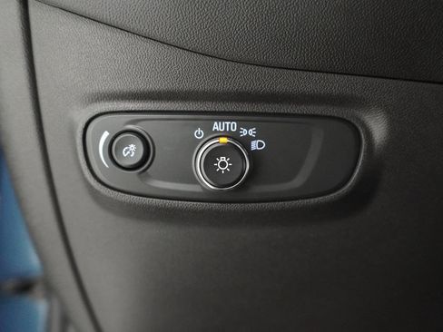 Used 2024 Chevrolet Equinox RS w/ RS Leather Package FWD image 21