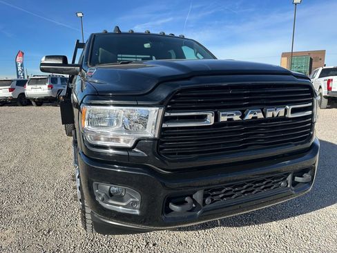 Used 2021 RAM 3500 Big Horn w/ Level 1 Equipment Group image 2