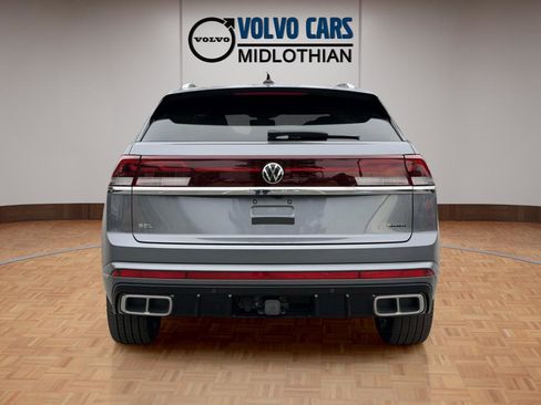 Used 2024 Volkswagen Atlas Cross Sport SEL Premium R-Line image 21