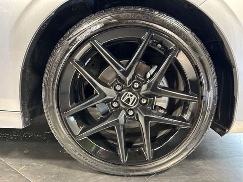 Used 2023 Honda Civic Sport image 12