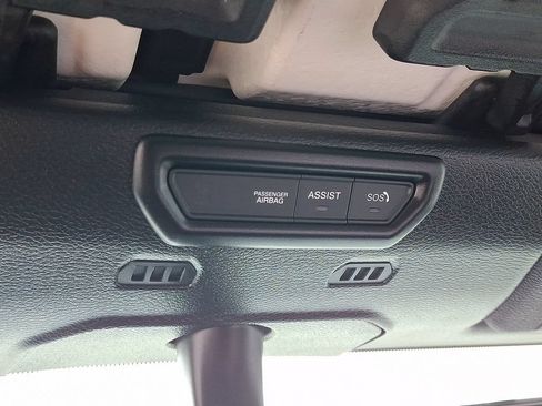 Used 2023 Jeep Wrangler Unlimited w/ Cold Weather Group AWD/4WD image 23