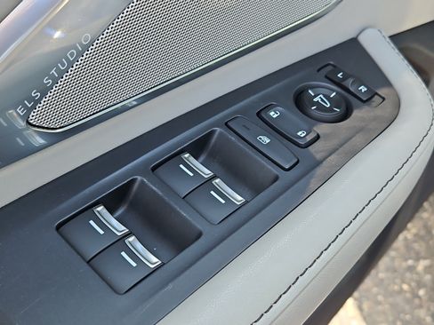 Used 2020 Acura RDX AWD w/ Technology Package image 23