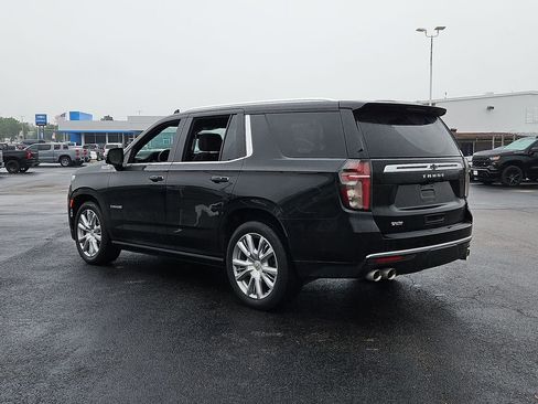 Used 2024 Chevrolet Tahoe High Country RWD image 15