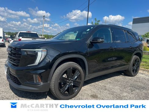 Used 2024 GMC Acadia Elevation w/ Black Edition AWD/4WD image 7