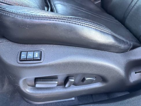 Used 2010 Cadillac SRX Luxury image 13