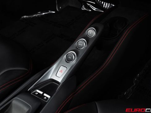 Used 2021 Ferrari F8 Tributo RWD image 36