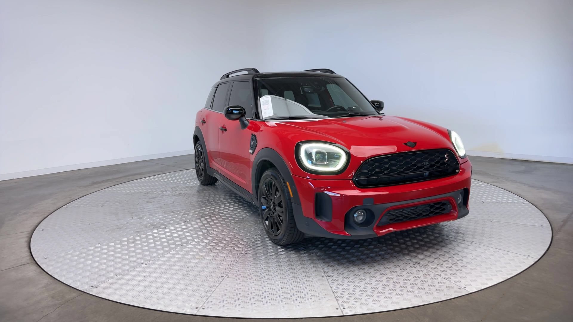 Used 2024 MINI Cooper Countryman S AWD/4WD image 2
