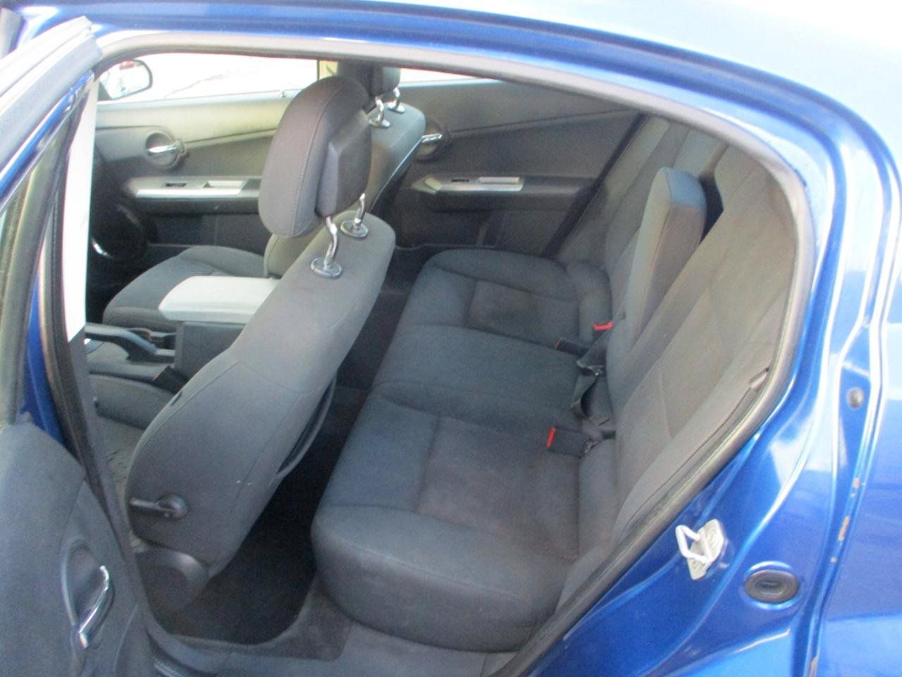 Used 2010 Dodge Avenger SXT w/ Premium Convenience Group FWD image 10