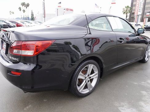 Used 2012 Lexus IS 250C image 16