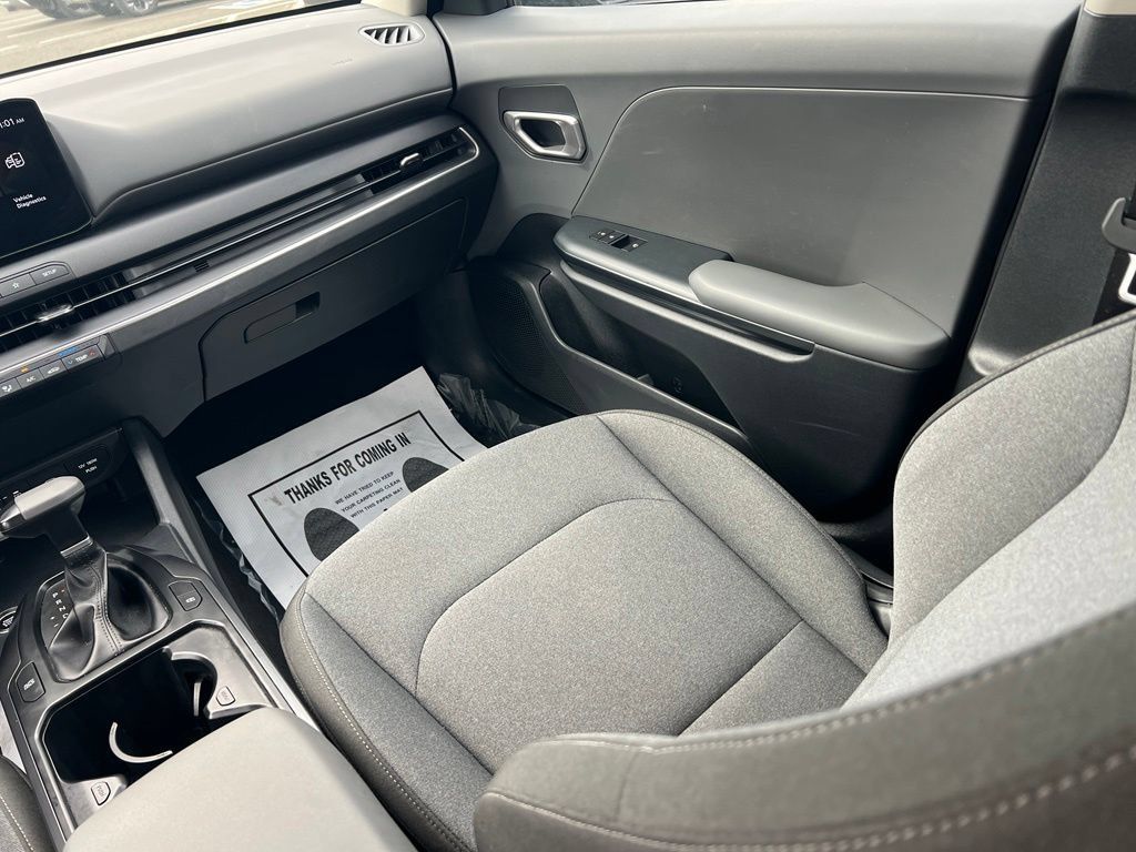 Certified 2025 Kia K4 FWD image 13