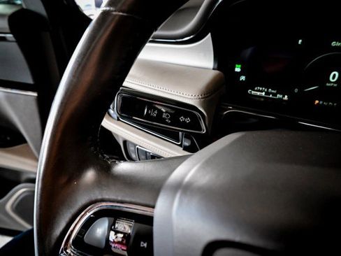 Used 2021 Lincoln Nautilus FWD w/ Equipment Group 101A image 44