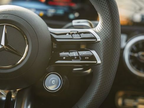 New 2025 Mercedes-Benz CLA 35 AMG 4MATIC image 27