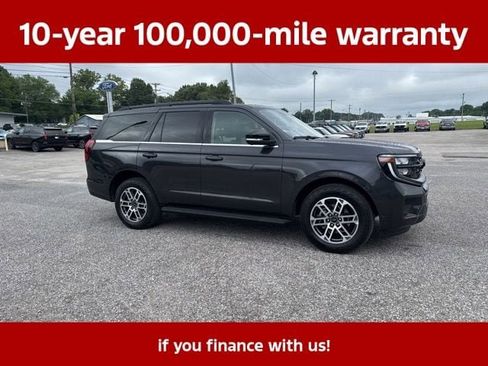 Used 2025 Ford Expedition Active AWD/4WD image 12