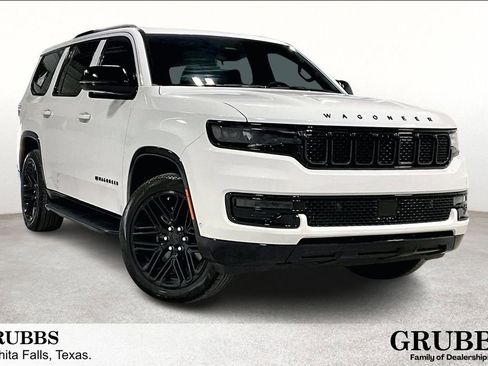 Used 2025 Jeep Wagoneer Series II w/ Premium Group I image 1