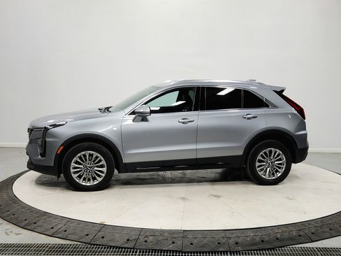 Used 2024 Cadillac XT4 Premium Luxury image 4