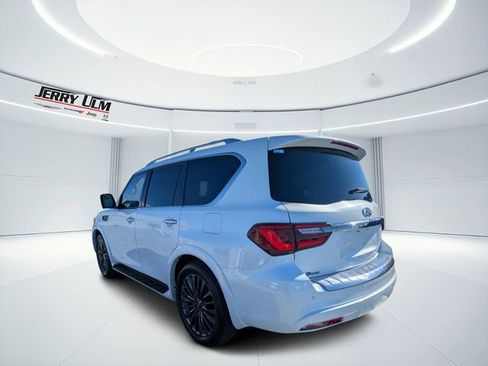 Used 2023 INFINITI QX80 Premium Select w/ Cargo Package image 5