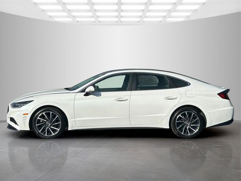 Used 2022 Hyundai Sonata Limited w/ Cargo Package image 2