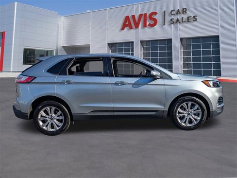 Used 2024 Ford Edge Titanium image 5