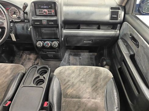 Used 2004 Honda CR-V EX image 19