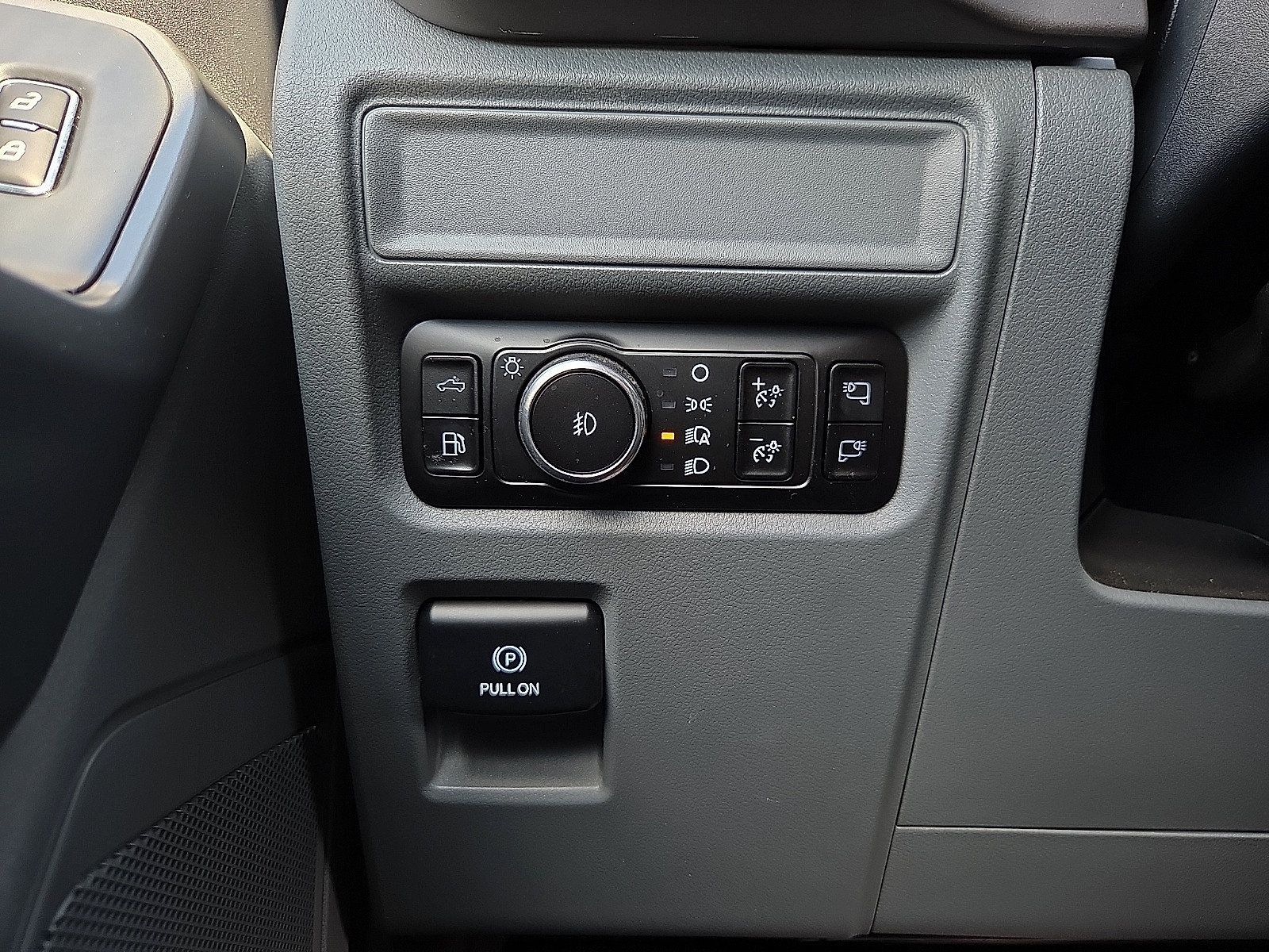Used 2025 Ford F150 XLT w/ Equipment Group 302A MID AWD/4WD image 22