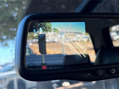 Used 2013 GMC Sierra 2500 SLT w/ SLT Convenience Package image 27