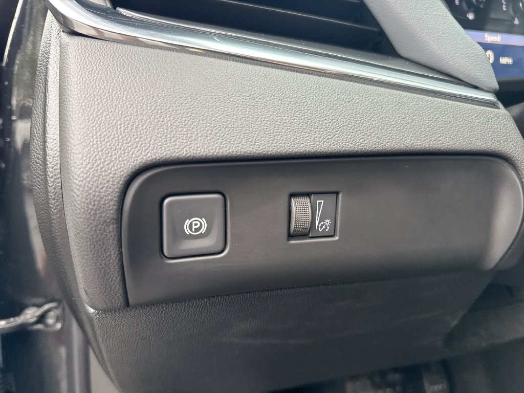 Used 2023 Buick Enclave Essence FWD image 18