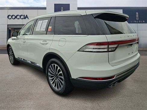 Certified 2023 Lincoln Aviator AWD w/ Premium Package image 6