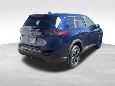 Used 2026 Nissan Rogue SV w/ Cold Weather Package image 8