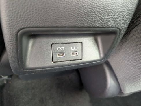 Used 2023 Toyota Corolla LE image 13