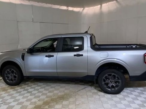 Used 2022 Ford Maverick XLT FWD image 8