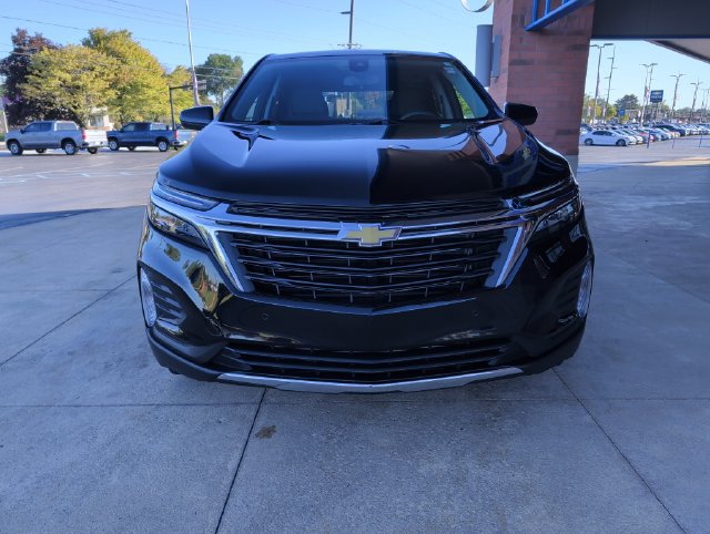 Used 2023 Chevrolet Equinox LT FWD image 10
