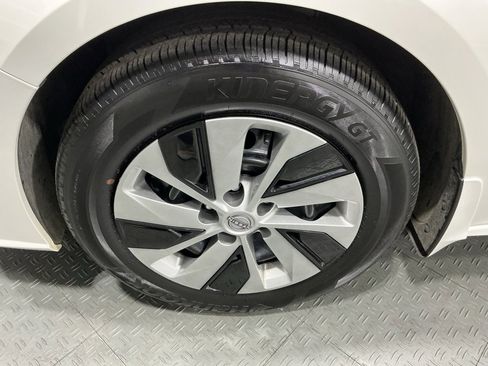 Used 2025 Nissan Altima 2.5 S image 26