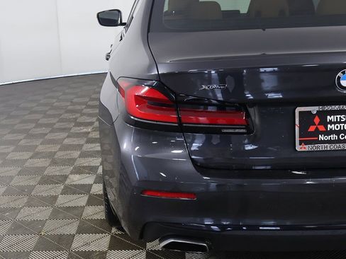 Used 2023 BMW 530i xDrive w/ Convenience Package image 17