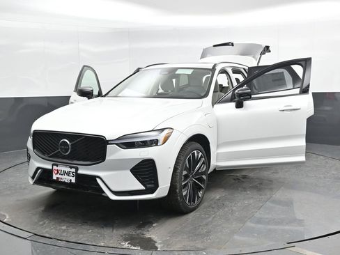 New 2026 Volvo XC60 T8 Ultra w/ Climate Package image 45