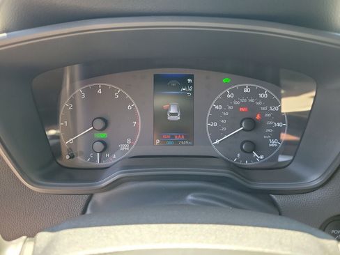Used 2025 Toyota Corolla Cross AWD Hybrid image 21